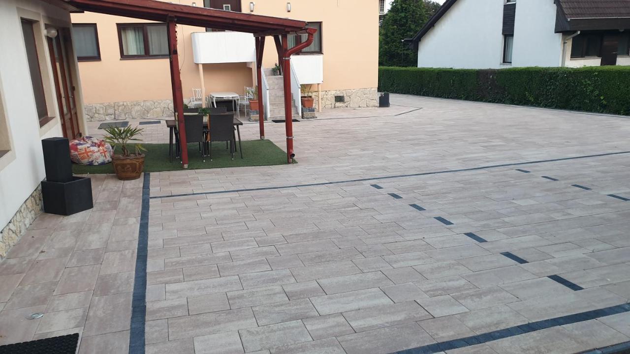 Sarreti Apartmanhaz Balatonfüred Extérieur photo