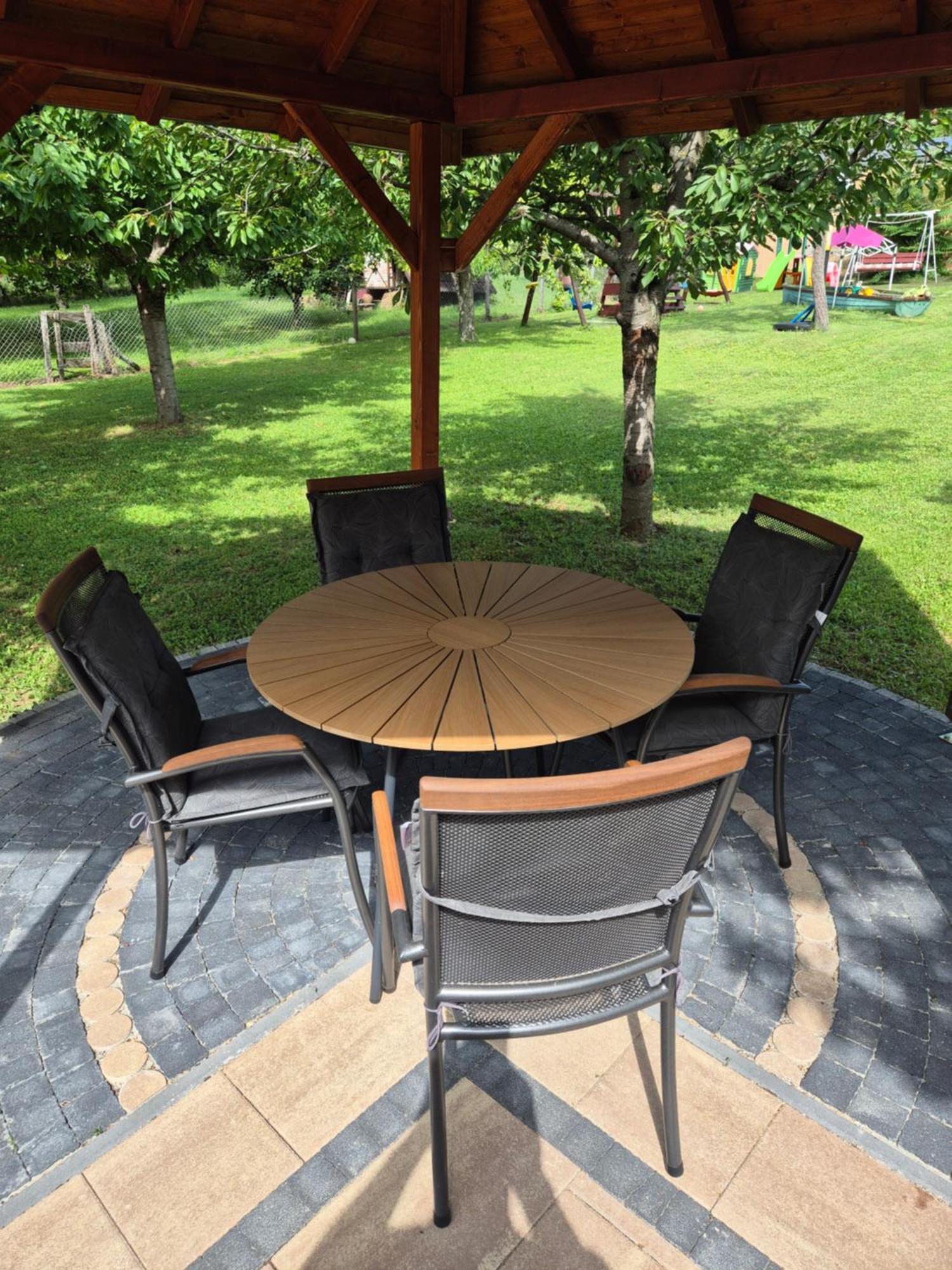 Sarreti Apartmanhaz Balatonfüred Extérieur photo