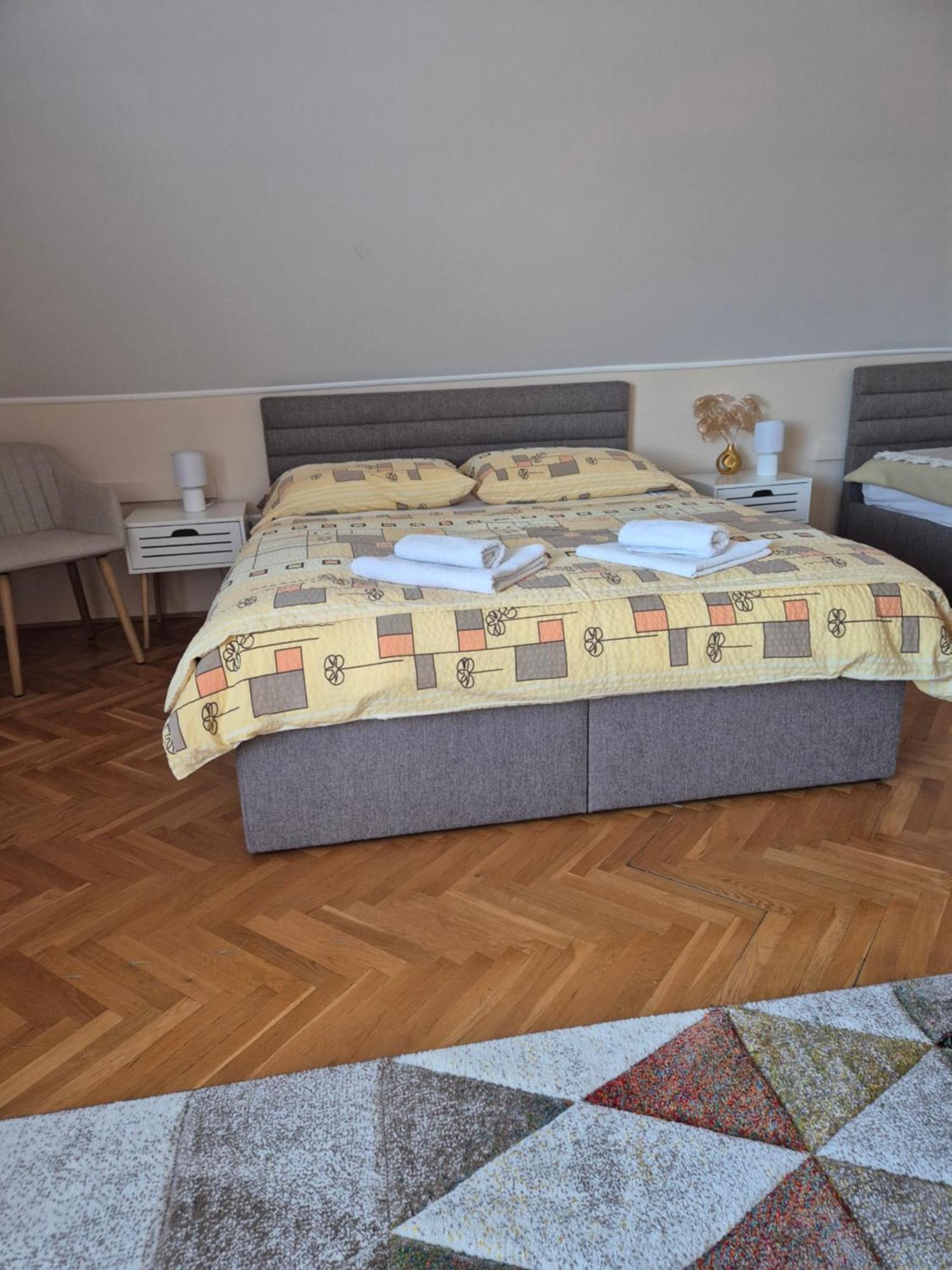 Sarreti Apartmanhaz Balatonfüred Extérieur photo