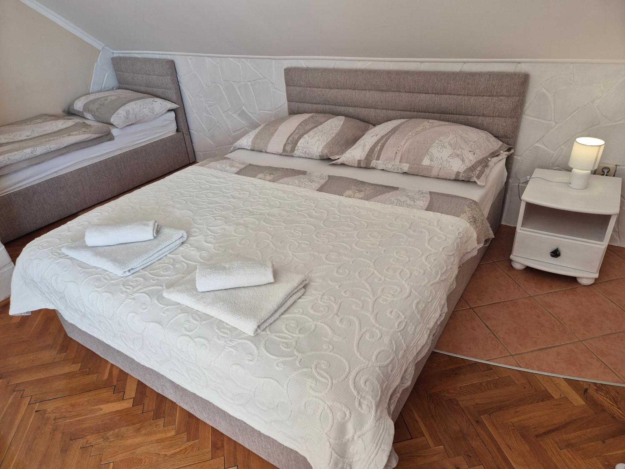 Sarreti Apartmanhaz Balatonfüred Extérieur photo